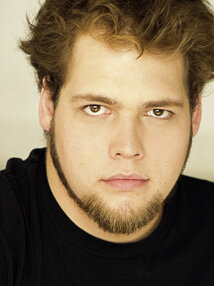 фото Гийом Кир