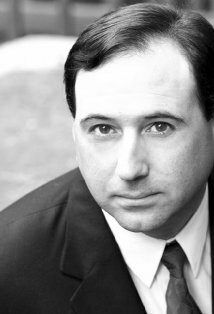 фото Роберт Скилимпалья