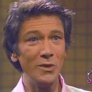 фото Уоррен Бертон