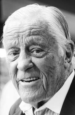 фото Бенжамин С. Брэдли