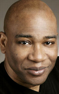 фото Дэниэл Джуд Дженнис