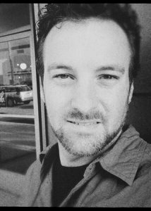 фото Крис Шэдли