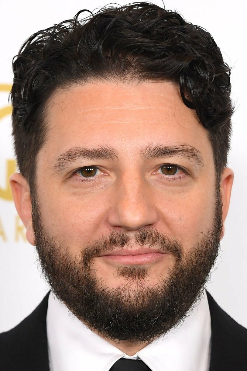 фото Джон Магаро