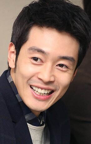 фото Ли Кхён