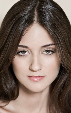 фото Кэролайн Д’Амор