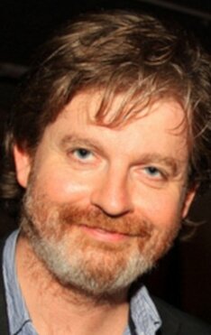 фото Руайри Конэгэн