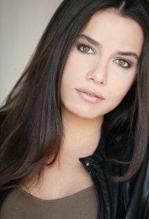 фото Белла Поупэ