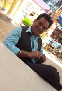 фото Нил Бхаттачария