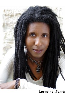фото Лоррэйн Джеймс