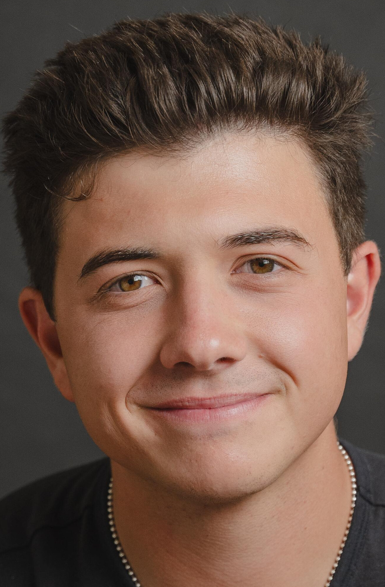 фото Брэдли Стивен Перри