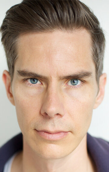 фото Кристиан Слоун