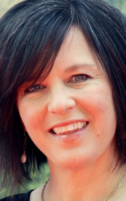 фото Пегги Холмс