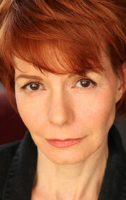 фото Холли Хоукинс