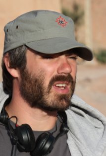 фото Яник Хиен