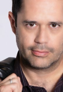 фото Карлос Джозеф