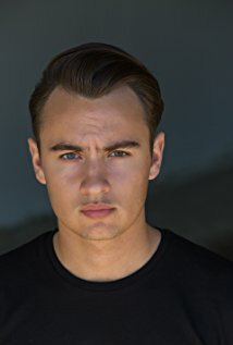 фото Брэндон Томас Ли