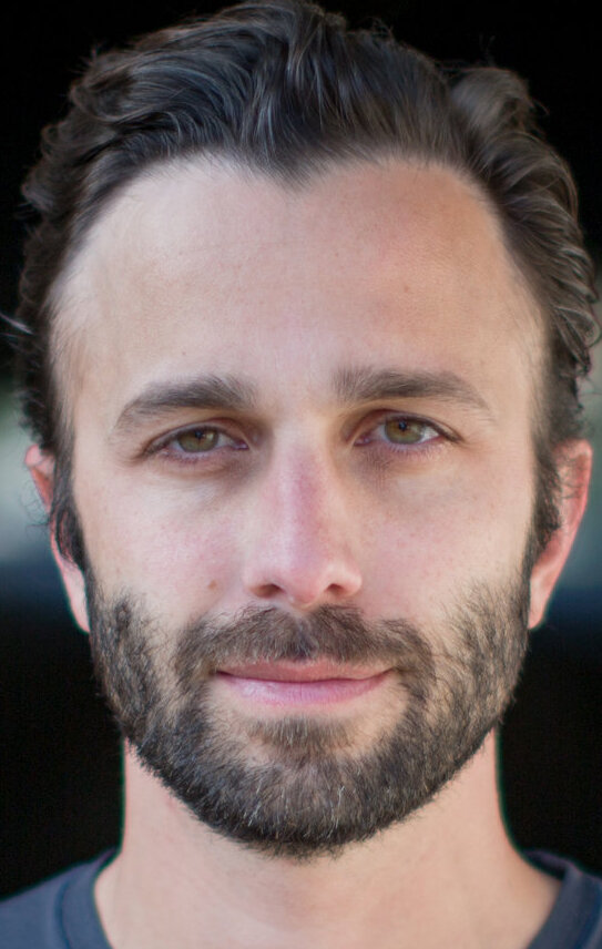 фото Майк Дамус