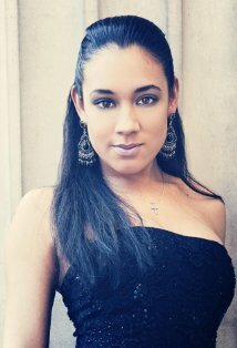 фото Монтанна Томпсон