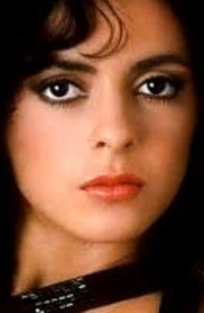 фото Роберта Васкес