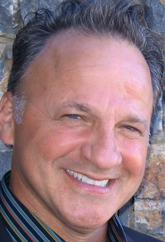 фото Стюарт Дж. Зулли