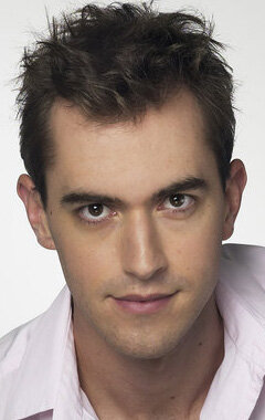 фото Адам Дж. Йинд