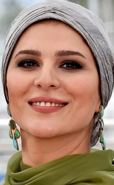 фото Сахар Долатшахи