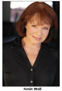 фото Сьюзи Уолл