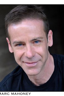 фото Марк Махони