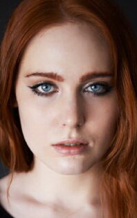 фото Эмма Аджер