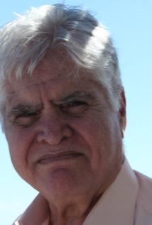 фото Джордж Фернандез