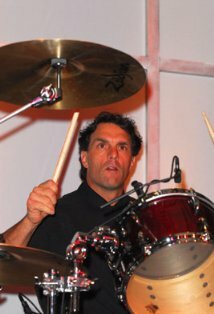 фото Даг Флюти