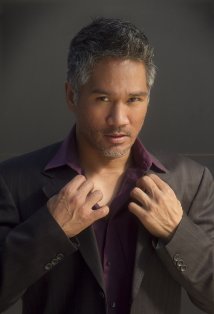 фото Эндрю Амани