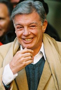 фото Мартин Донован