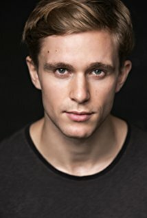 фото Джаред Гарфилд