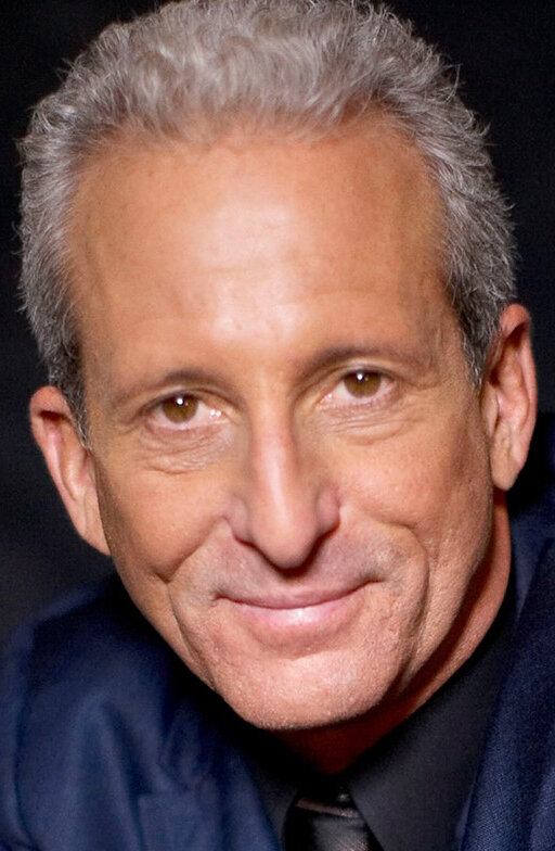 фото Бобби Слэйтон