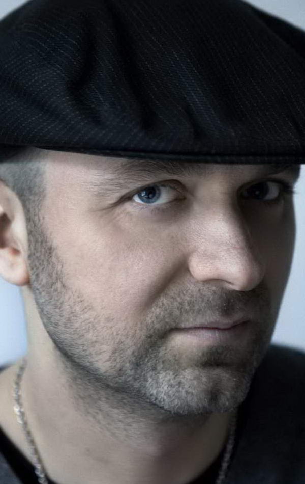 фото Лукас Мудиссон