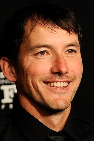 фото Коэн Холлоуэй