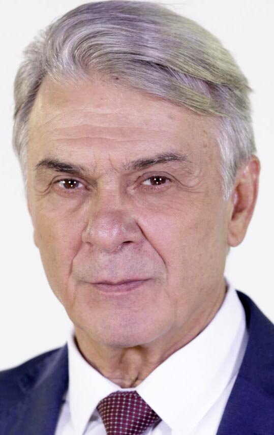 фото Зекарлош Машаду