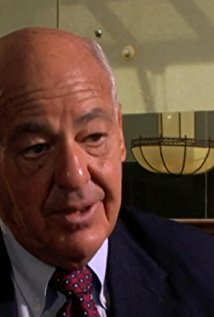 фото Cyril H. Wecht