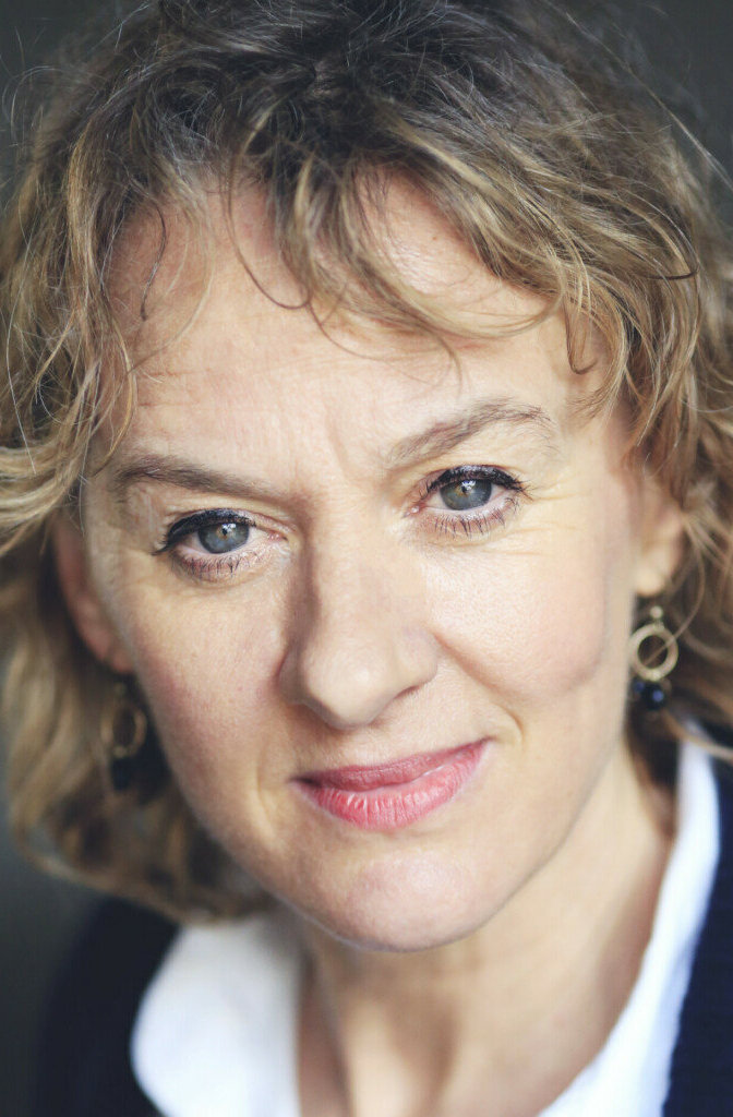 фото Нив Кьюсак