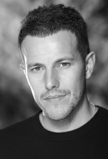 фото Lee Latchford-Evans