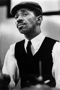 фото Джо Джонс