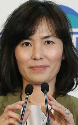 фото Кон Джи-ён