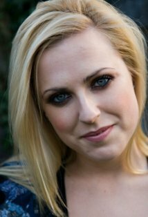 фото Шарлин Глисон