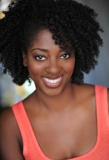 фото Kiziana Jean-Louis