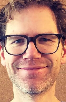 фото Ааге Холландер