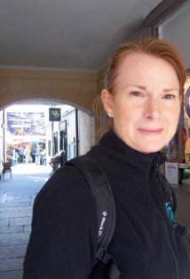 фото Лоретт Бэйл