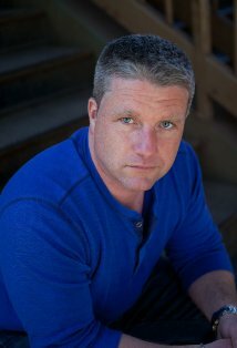 фото Кайл Хьюз