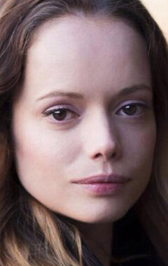 фото Элис Хенли