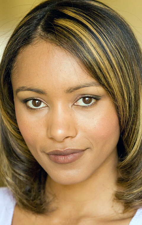 фото Эмилия Бёрнс